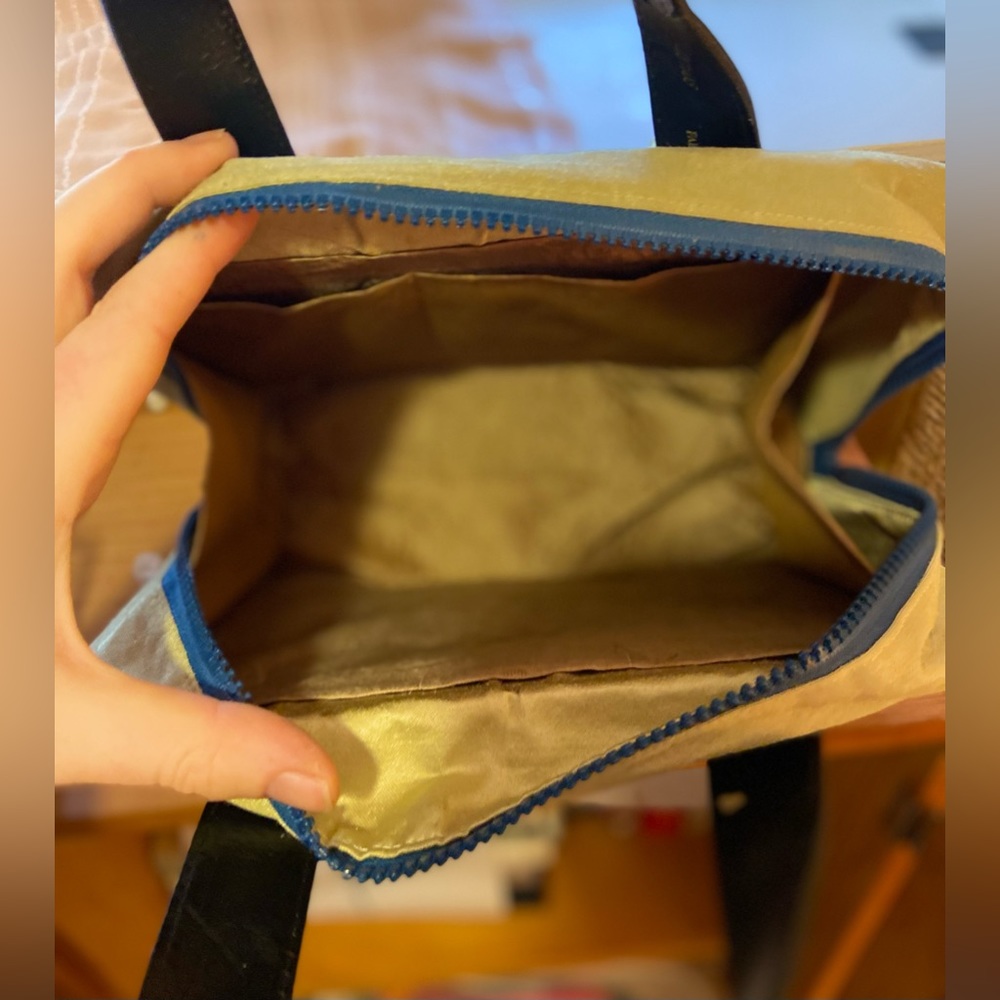 Unique "Book Bag" - Picture 3 of 3